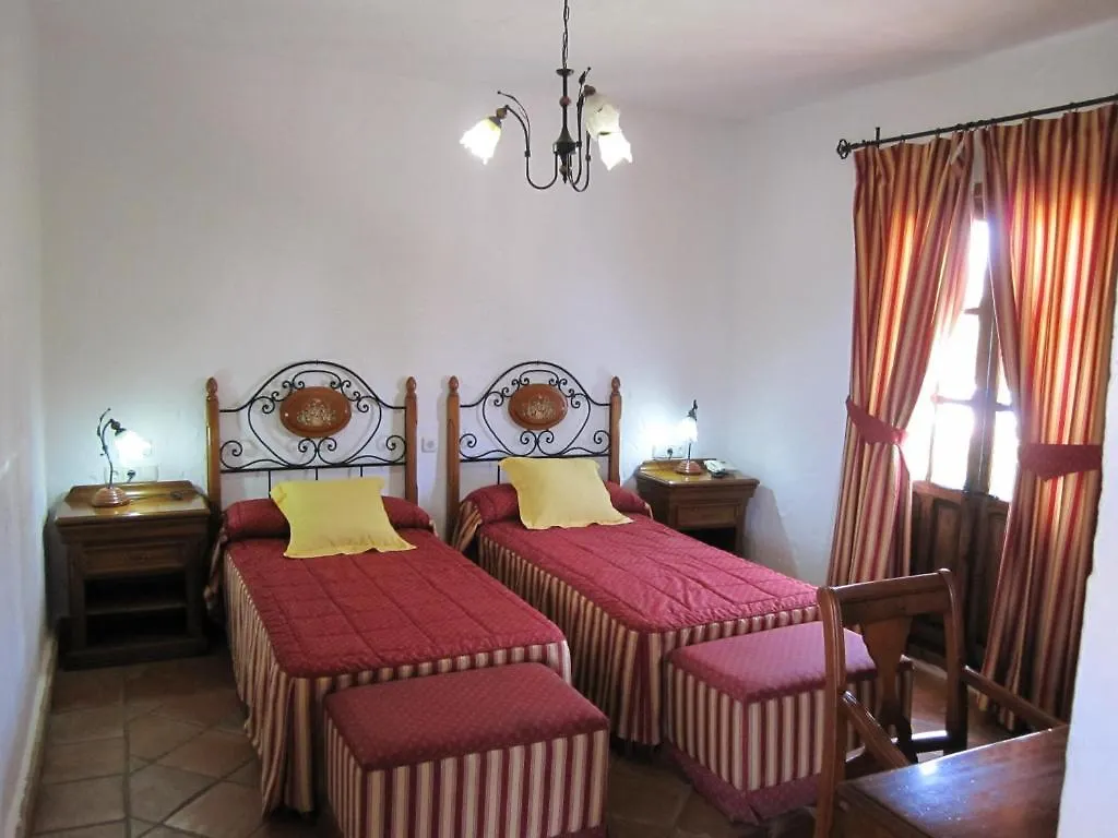 Hotel Cortijo Las Grullas Benalup-Casas Viejas 2*,