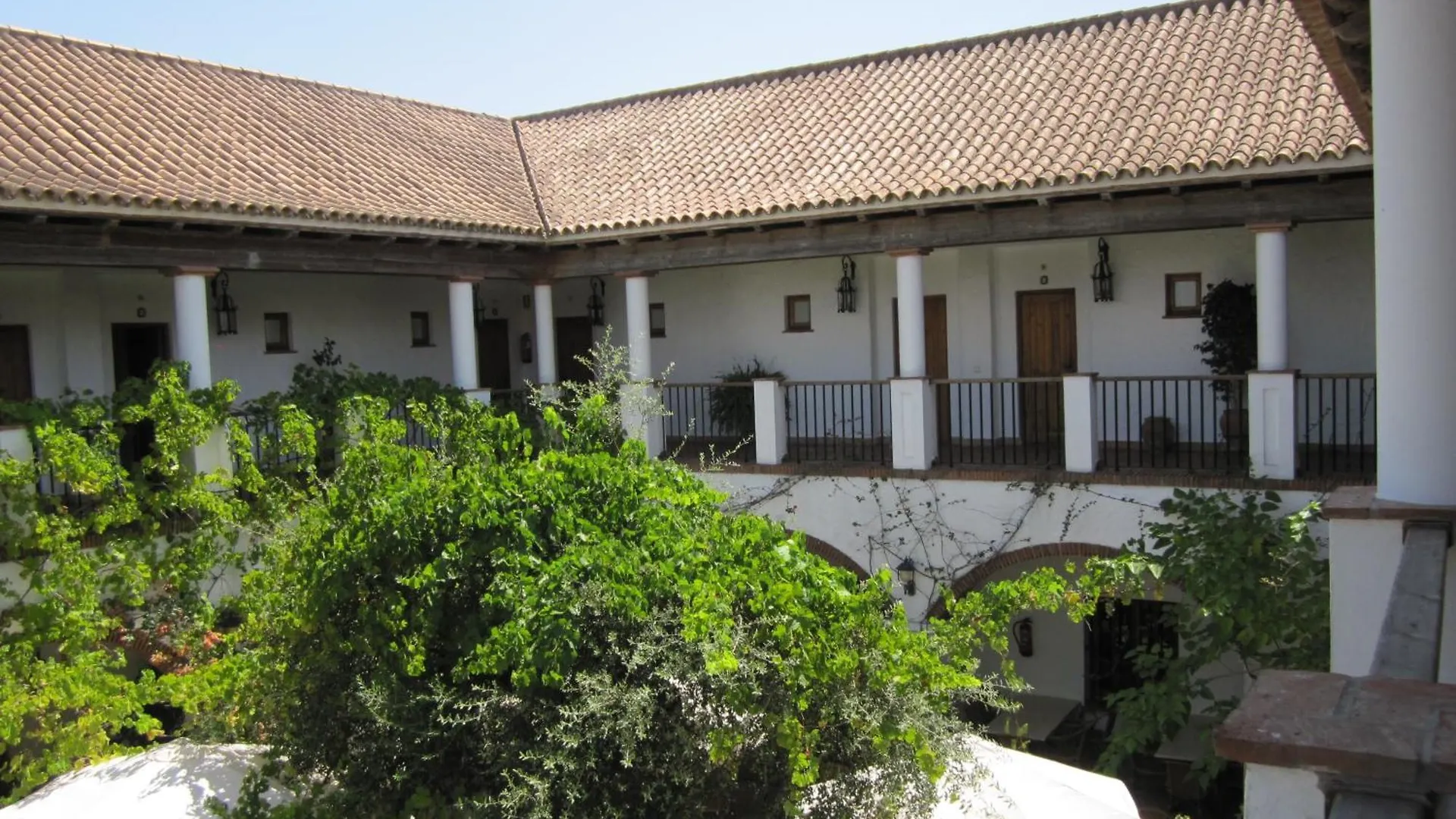 Hotel Cortijo Las Grullas Benalup-Casas Viejas 2*,